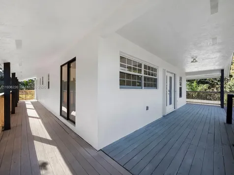 18901 SW 59th Street Southwest Ranches FL 33332