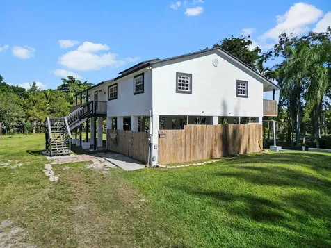 18901 SW 59th Street Southwest Ranches FL 33332