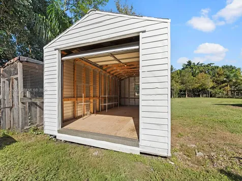 18901 SW 59th Street Southwest Ranches FL 33332