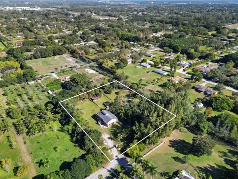 18901 SW 59th Street Southwest Ranches FL 33332