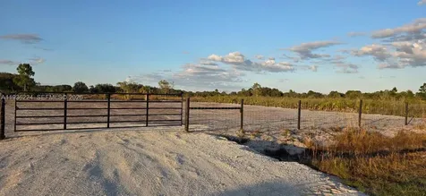 17385 NW 314 Street Okeechobee FL 34972