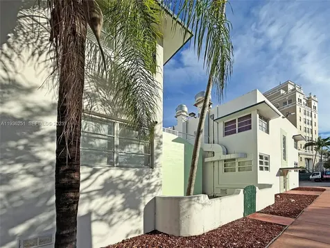 1200 Washington Avenue Miami Beach FL 33139