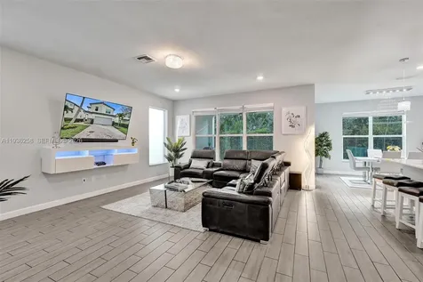 2737 Country Lake Trail Boynton Beach FL 33436