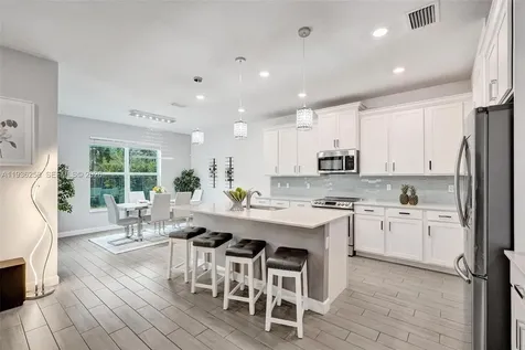 2737 Country Lake Trail Boynton Beach FL 33436