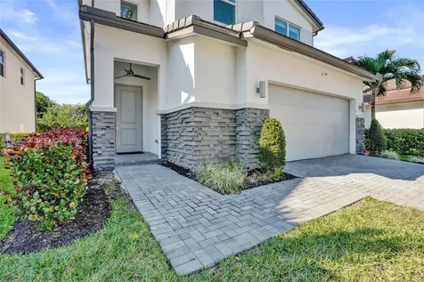 2737 Country Lake Trail Boynton Beach FL 33436