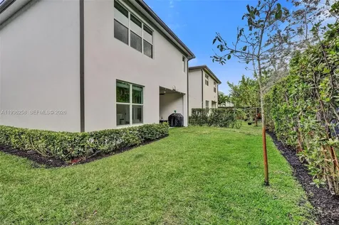 2737 Country Lake Trail Boynton Beach FL 33436