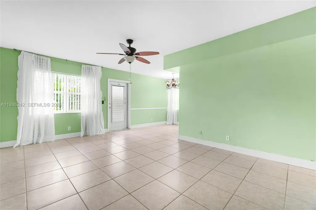 268 Coventry L West Palm Beach FL 33417
