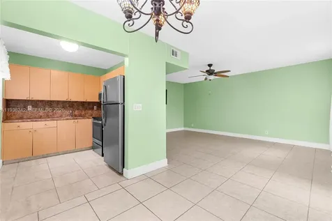 268 Coventry L West Palm Beach FL 33417