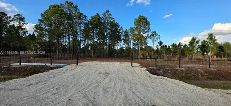 17923 NW 298 Street Okeechobee FL 34972