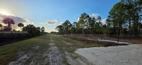 17923 NW 298 Street Okeechobee FL 34972