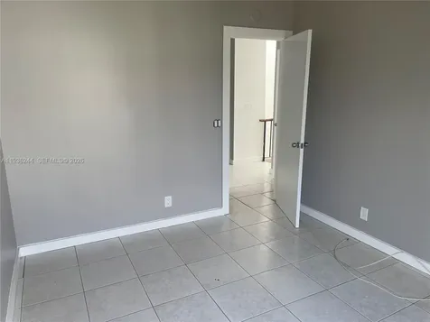 8043 Lagos De Campo Boulevard Tamarac FL 33321