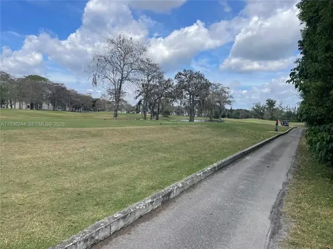 8043 Lagos De Campo Boulevard Tamarac FL 33321