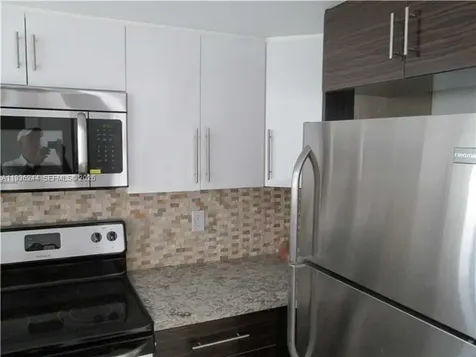 8043 Lagos De Campo Boulevard Tamarac FL 33321