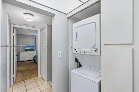 1605 S Us Highway 1 Jupiter FL 33477