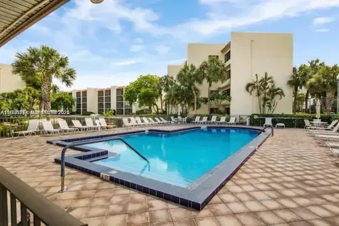 1605 S Us Highway 1 Jupiter FL 33477