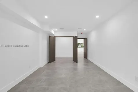 7902 SW 67th Avenue South Miami FL 33143