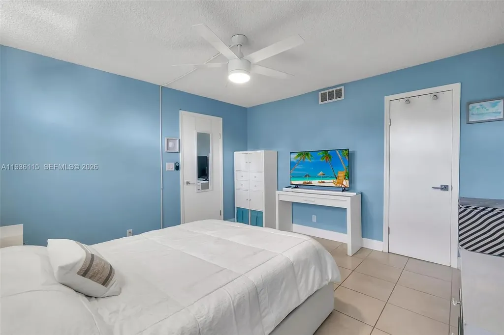 1731 SE 15th Street Fort Lauderdale FL 33316