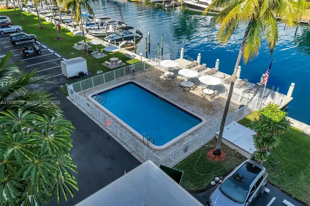 1731 SE 15th Street Fort Lauderdale FL 33316