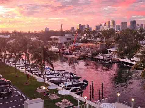 1731 SE 15th Street Fort Lauderdale FL 33316