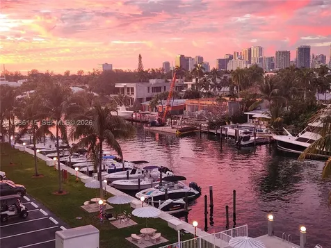 1731 SE 15th Street Fort Lauderdale FL 33316