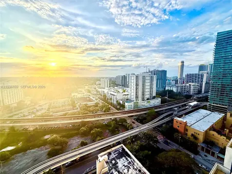 60 SW 13th Street Miami FL 33130