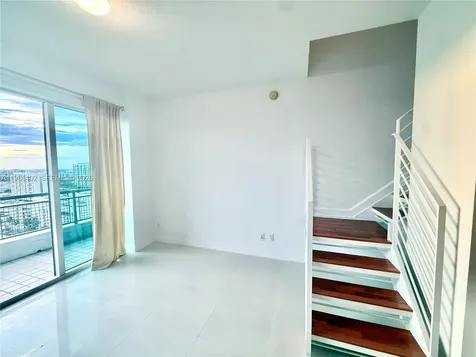 60 SW 13th Street Miami FL 33130