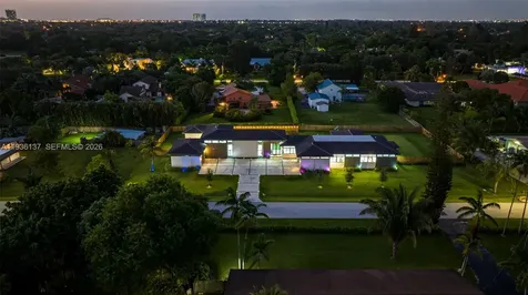 11911 NW 2 Street Plantation FL 33325