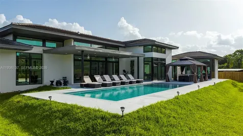 11911 NW 2 Street Plantation FL 33325