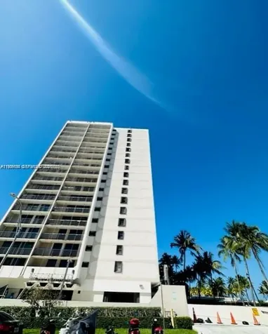 2625 Collins Avenue Miami Beach FL 33140