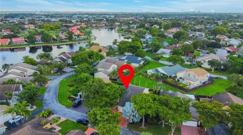 4235 SW 148th Place Miami FL 33185