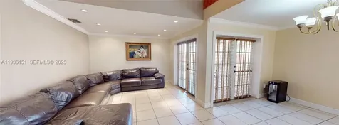 4235 SW 148th Place Miami FL 33185