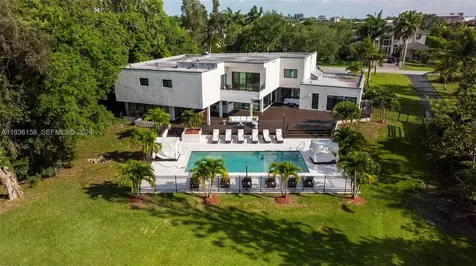 11861 NW 4th Street Plantation FL 33325