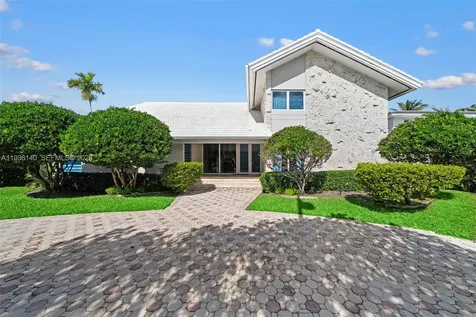 1251 Kane Concourse Bay Harbor Islands FL 33154