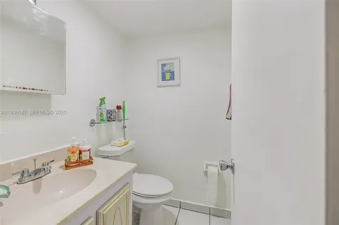130 NW 87th Avenue Miami FL 33172