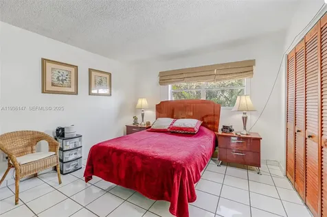 130 NW 87th Avenue Miami FL 33172