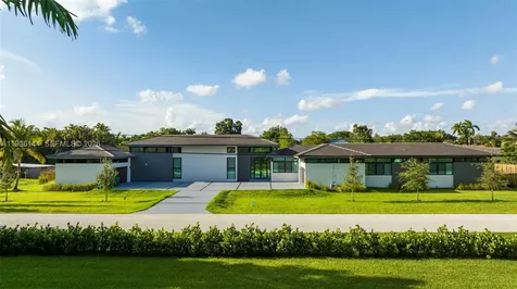 11911 NW 2nd Street Plantation FL 33325