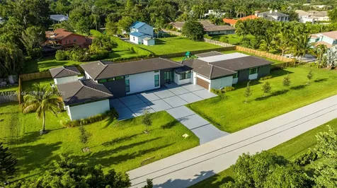 11911 NW 2nd Street Plantation FL 33325