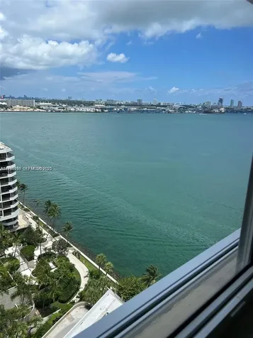 770 Claughton Island Drive Miami FL 33131