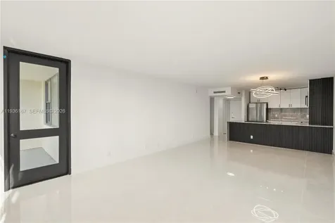 3180 S Ocean Drive Hallandale Beach FL 33009