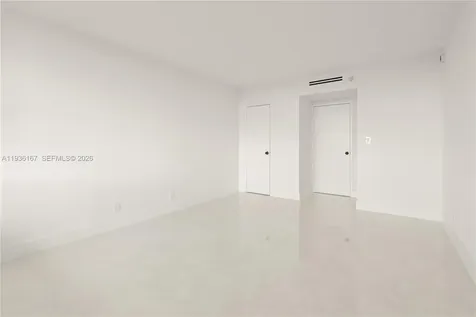 3180 S Ocean Drive Hallandale Beach FL 33009