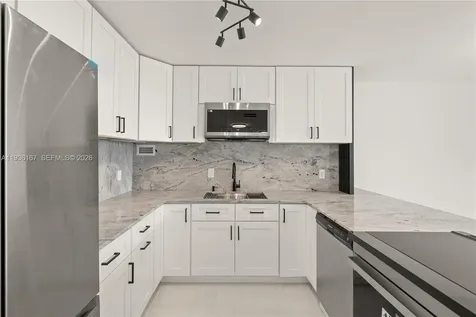 3180 S Ocean Drive Hallandale Beach FL 33009