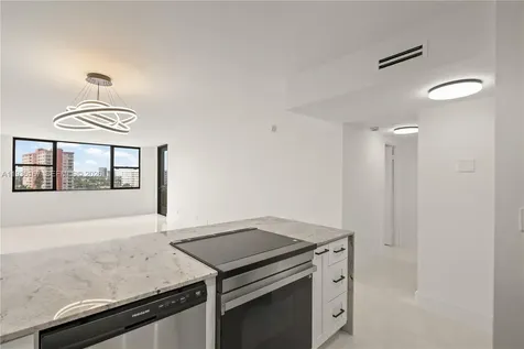 3180 S Ocean Drive Hallandale Beach FL 33009