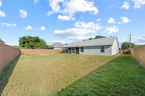 791 SW Hillsboro Circle Port St. Lucie FL 34953