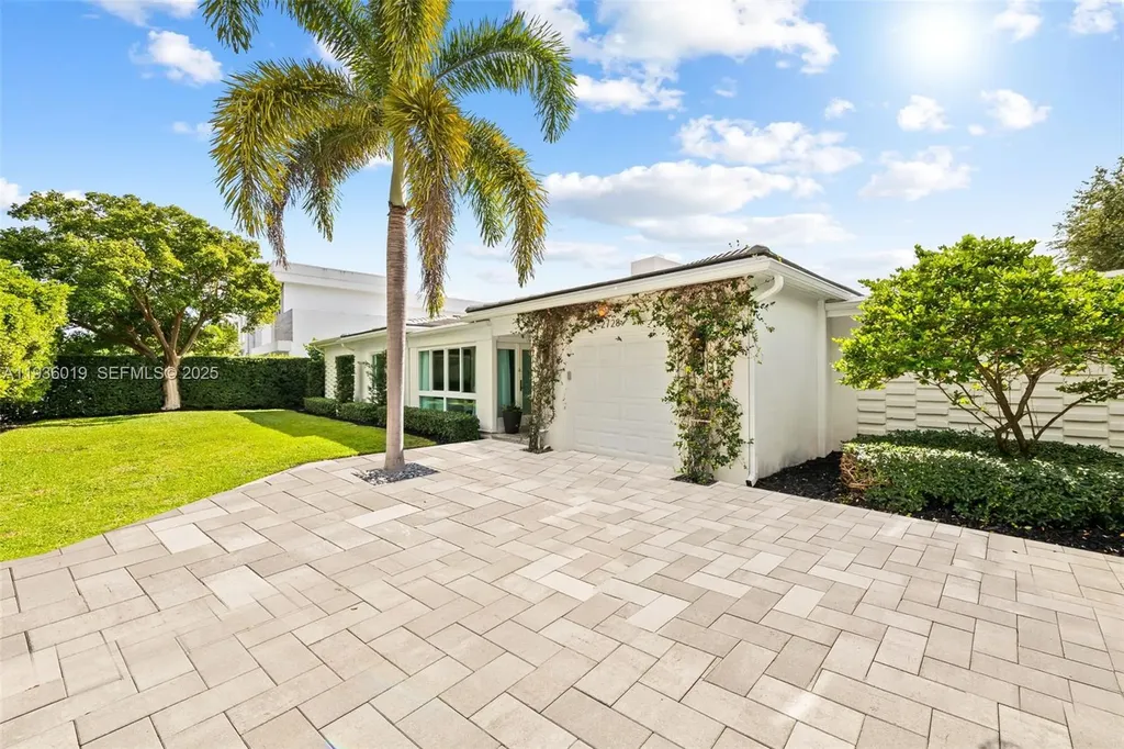 2728 NE 19th Street Fort Lauderdale FL 33305