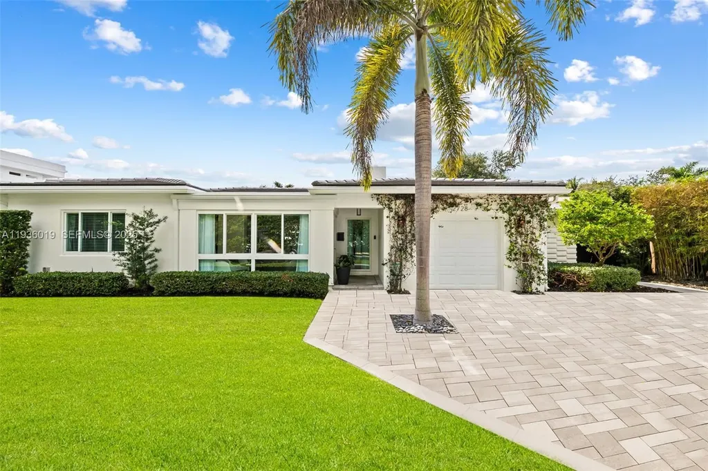 2728 NE 19th Street Fort Lauderdale FL 33305