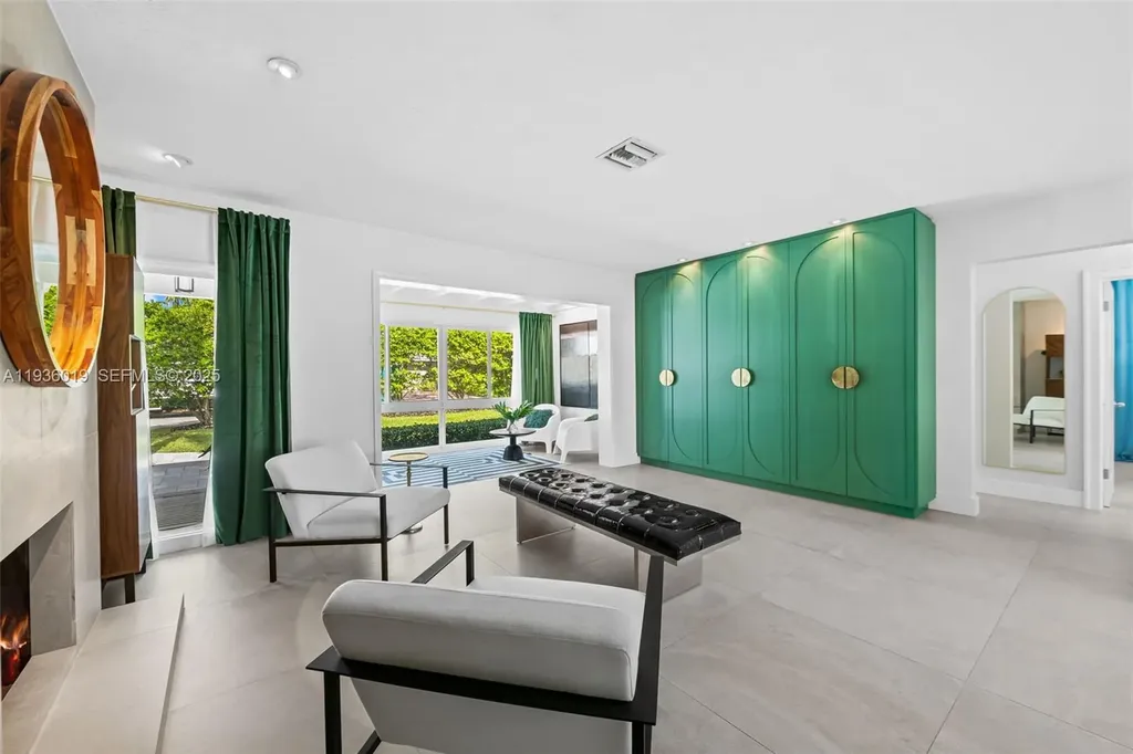 2728 NE 19th Street Fort Lauderdale FL 33305