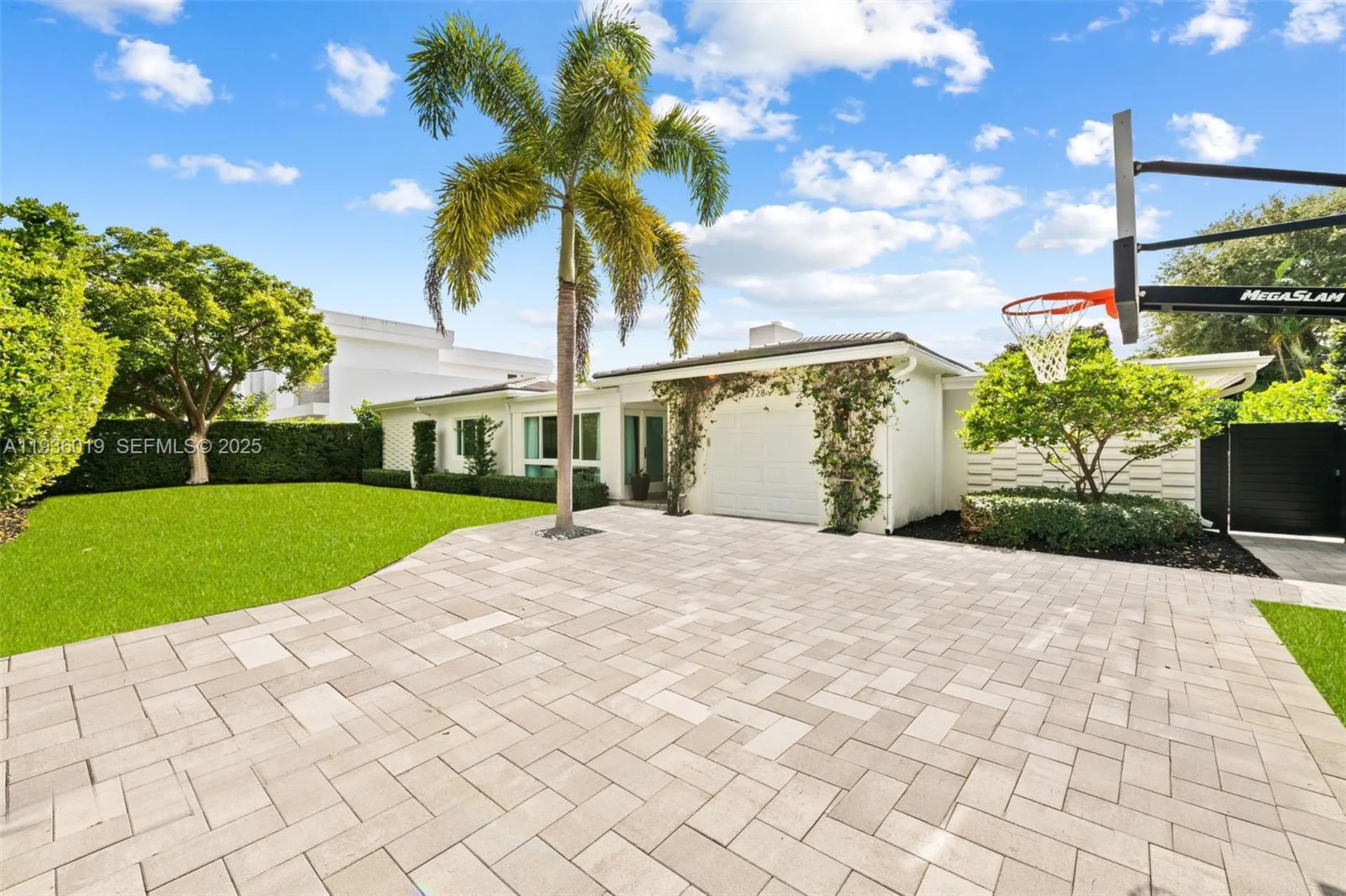 2728 NE 19th Street Fort Lauderdale FL 33305