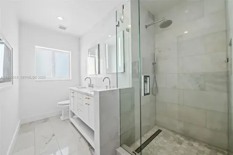 2728 NE 19th Street Fort Lauderdale FL 33305