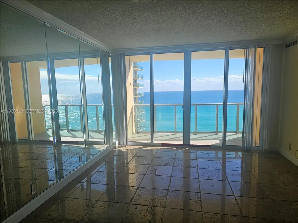 2501 S Ocean Drive Hollywood FL 33019
