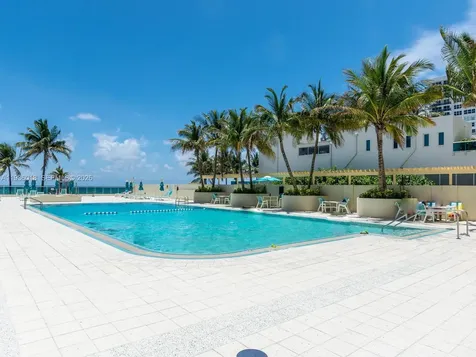 2501 S Ocean Drive Hollywood FL 33019